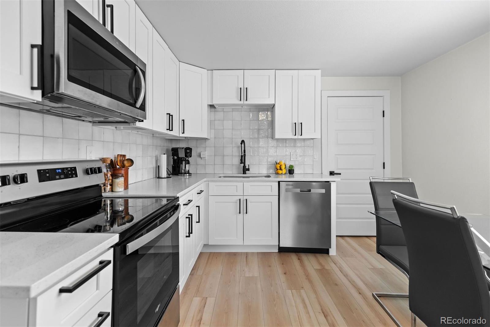 514 S Lowell Boulevard