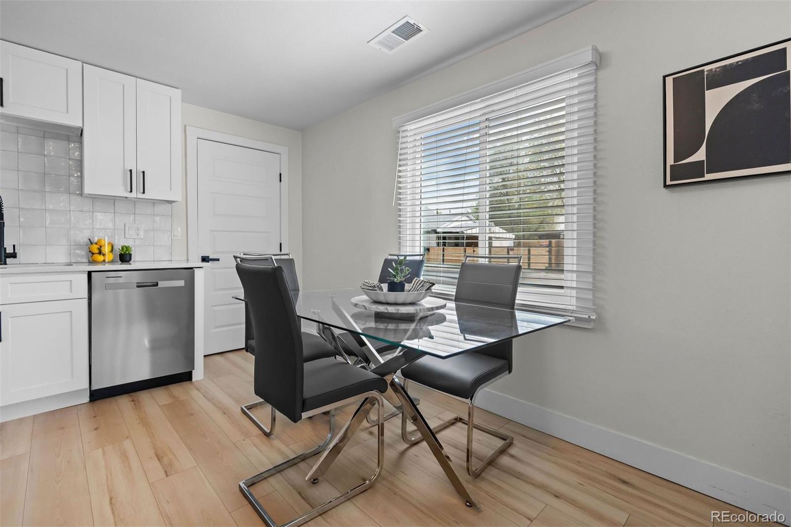 514 S Lowell Boulevard