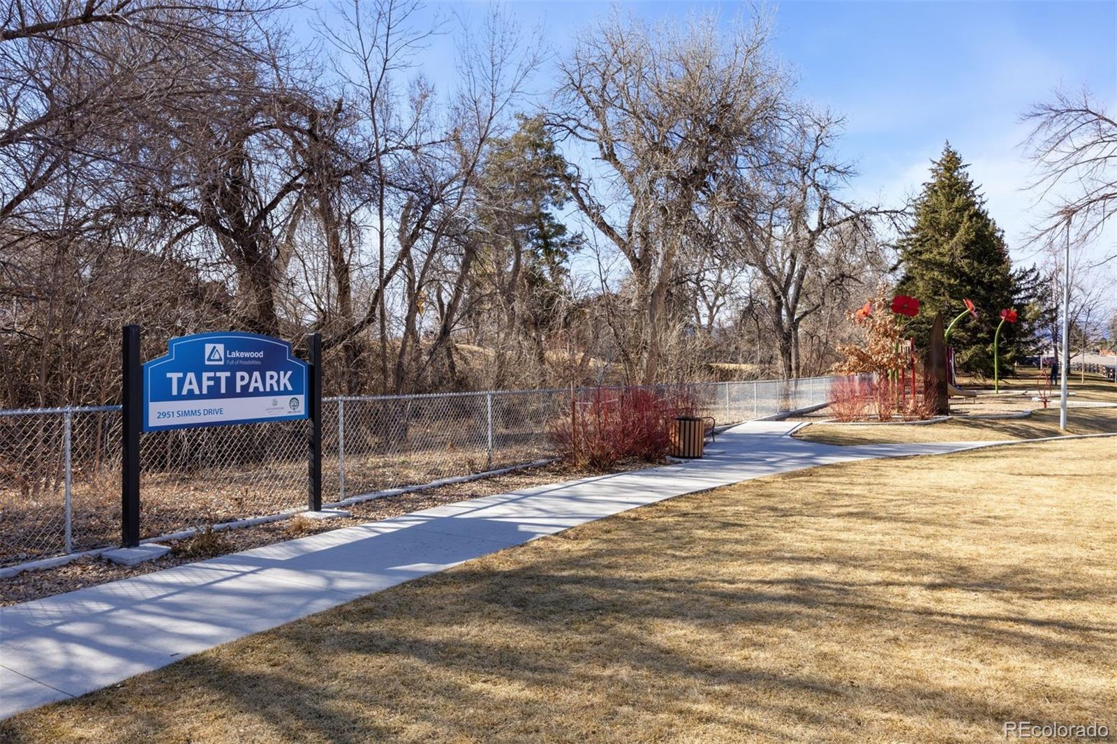 11954 W Applewood Knolls Drive