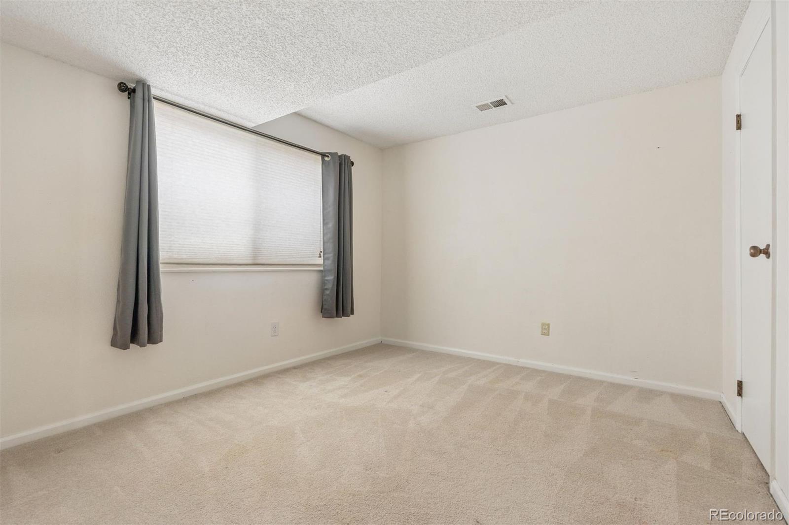 5134 S Emporia Way