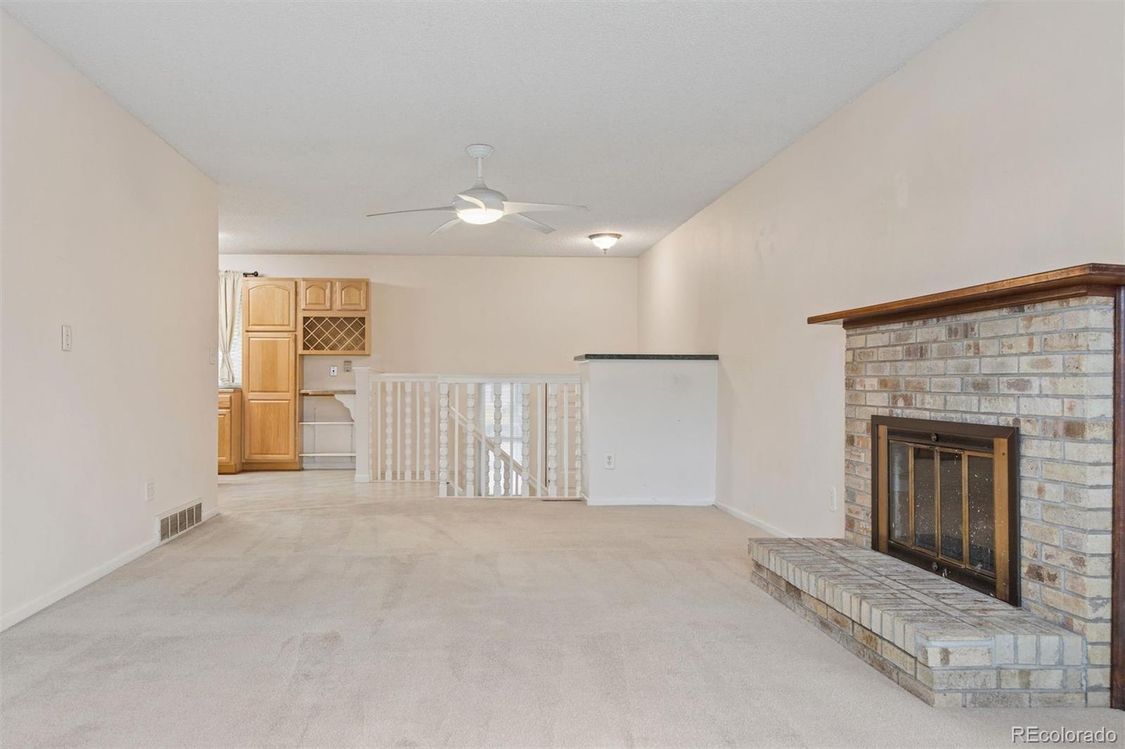 5134 S Emporia Way