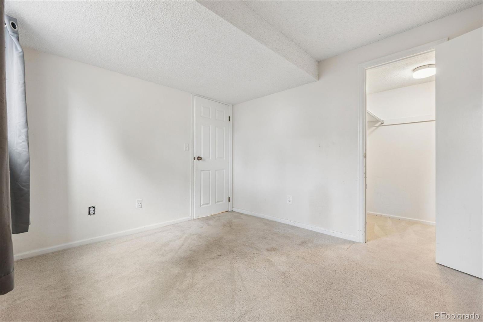 5134 S Emporia Way