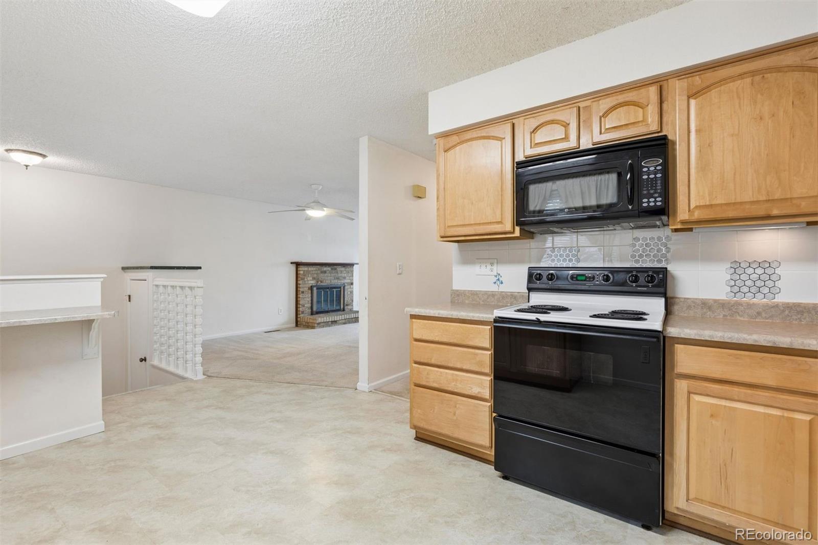 5134 S Emporia Way