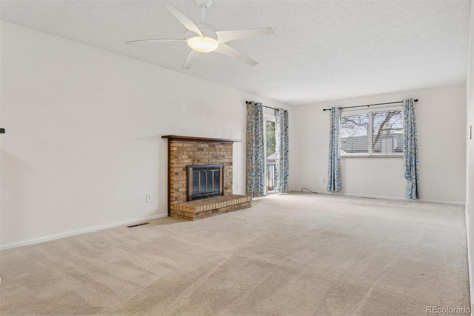 5134 S Emporia Way
