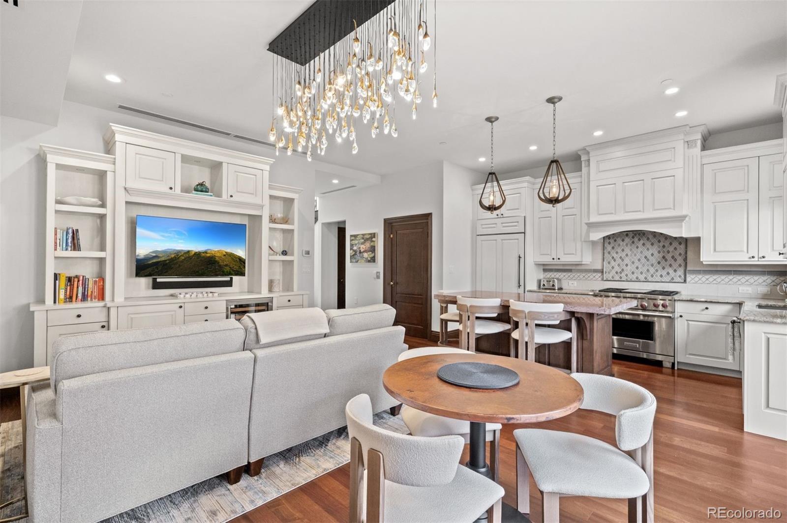 105 Fillmore Street Unit: 203