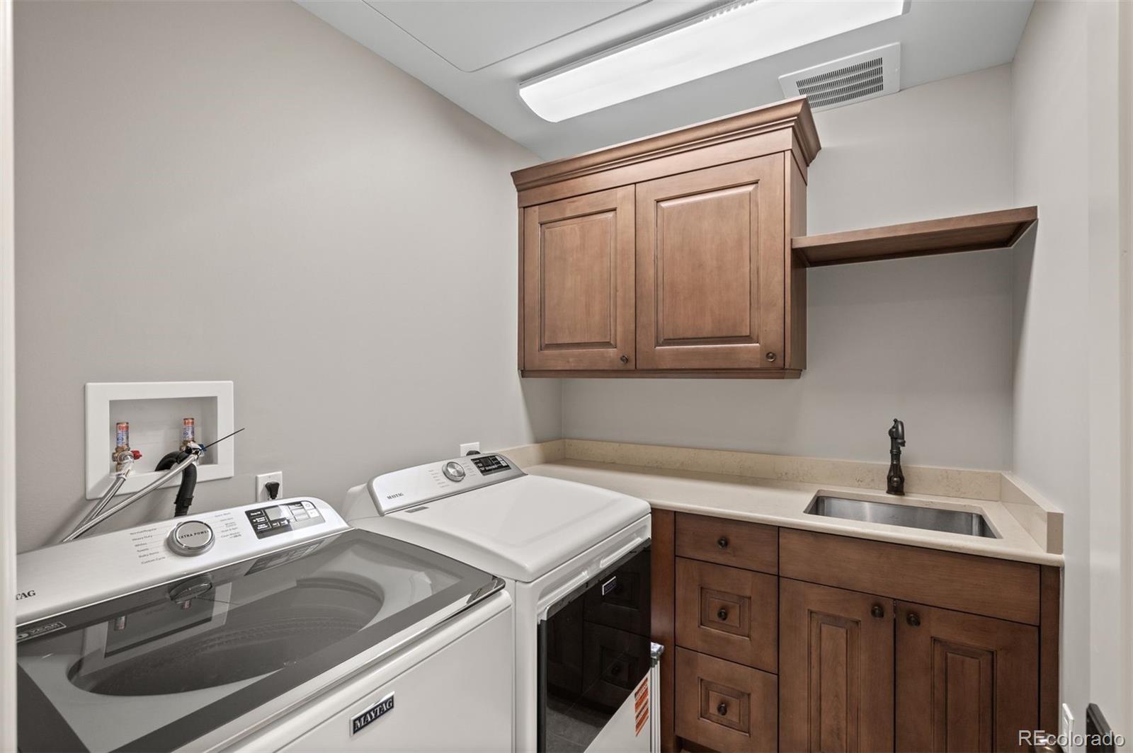 105 Fillmore Street Unit: 203