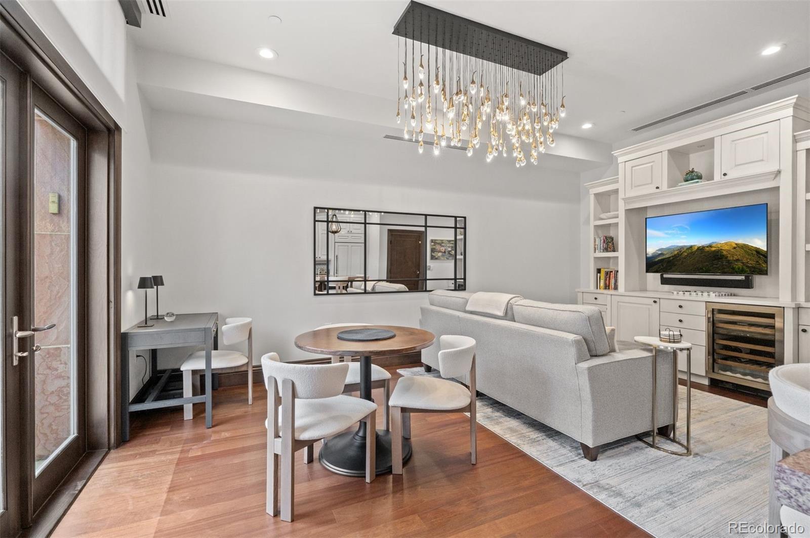 105 Fillmore Street Unit: 203