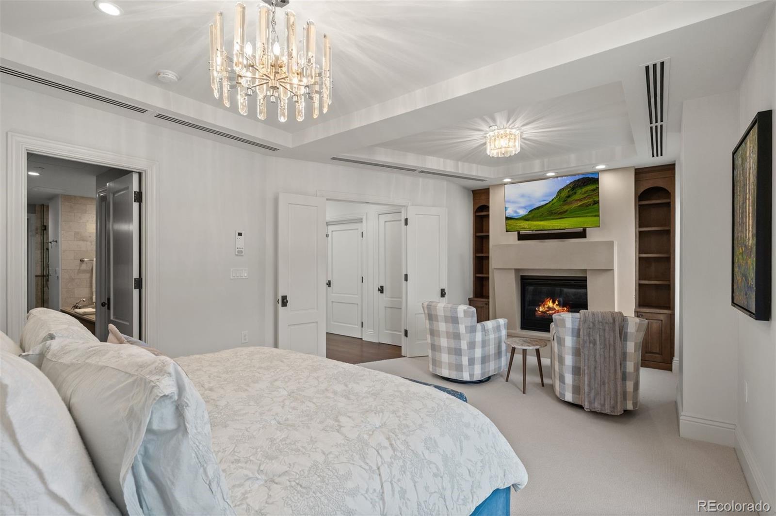 105 Fillmore Street Unit: 203