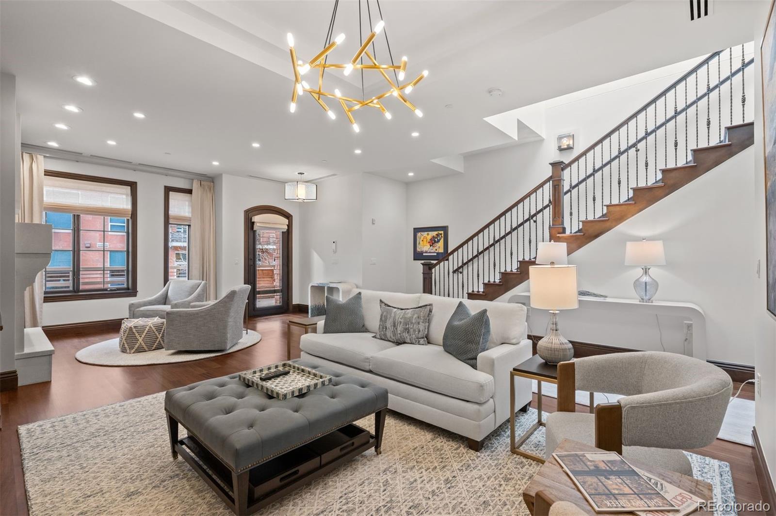 105 Fillmore Street Unit: 203