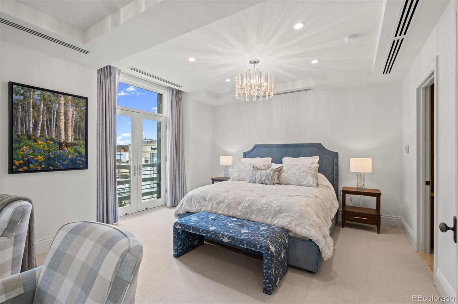 105 Fillmore Street Unit: 203