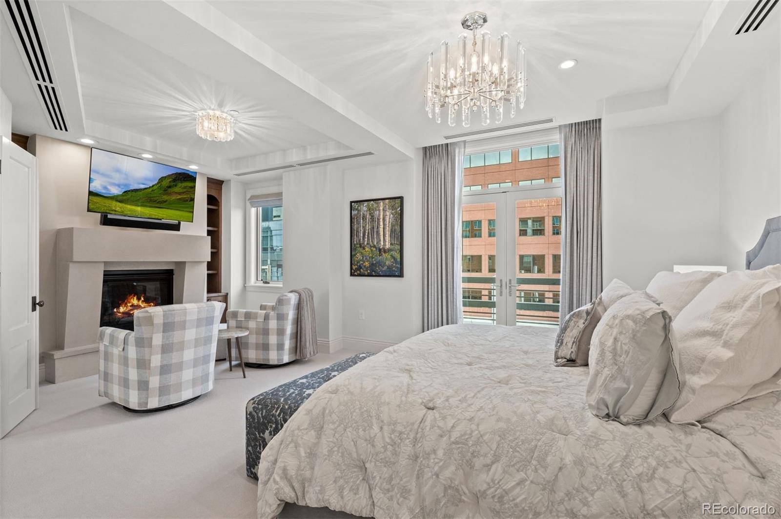 105 Fillmore Street Unit: 203