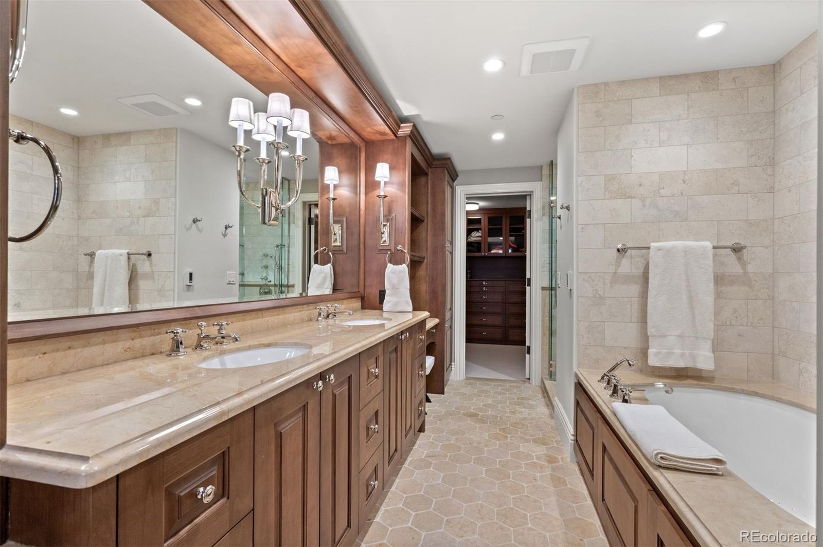 105 Fillmore Street Unit: 203