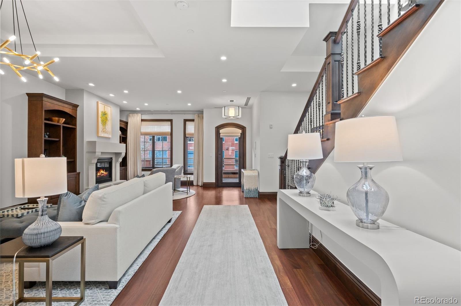 105 Fillmore Street Unit: 203