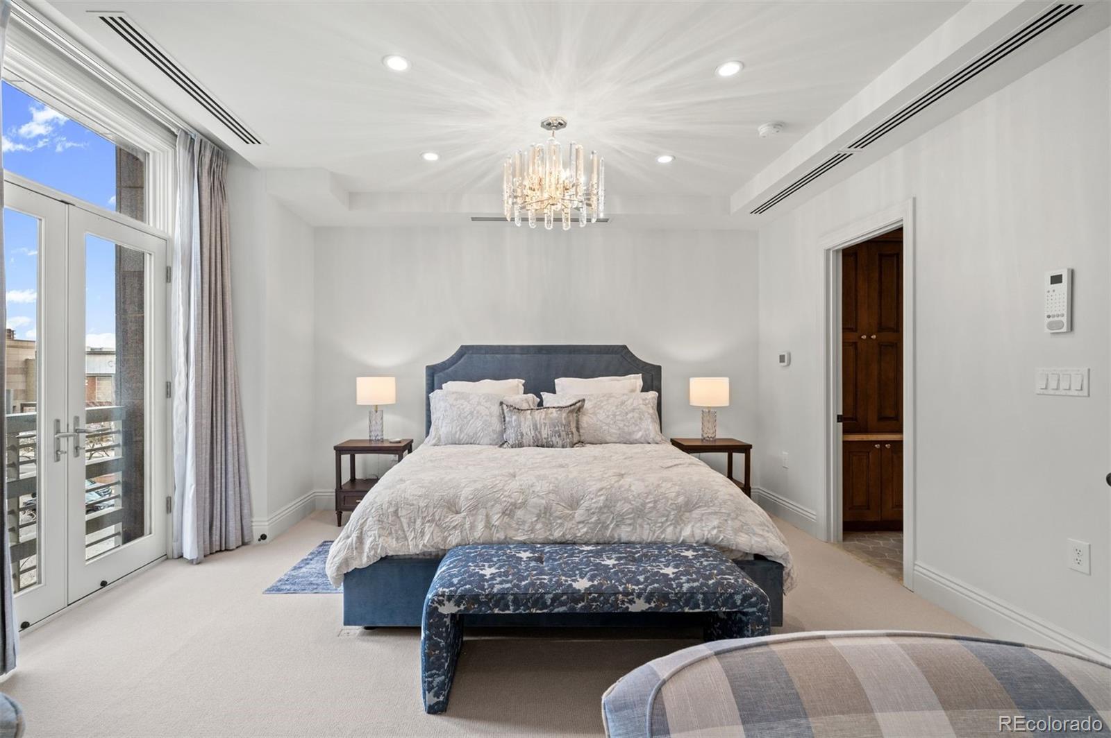 105 Fillmore Street Unit: 203