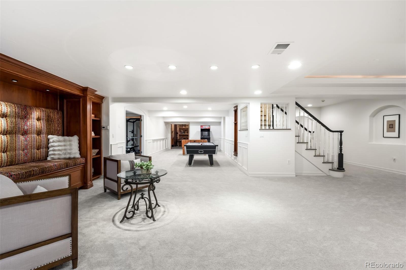 9679 E Prentice Circle