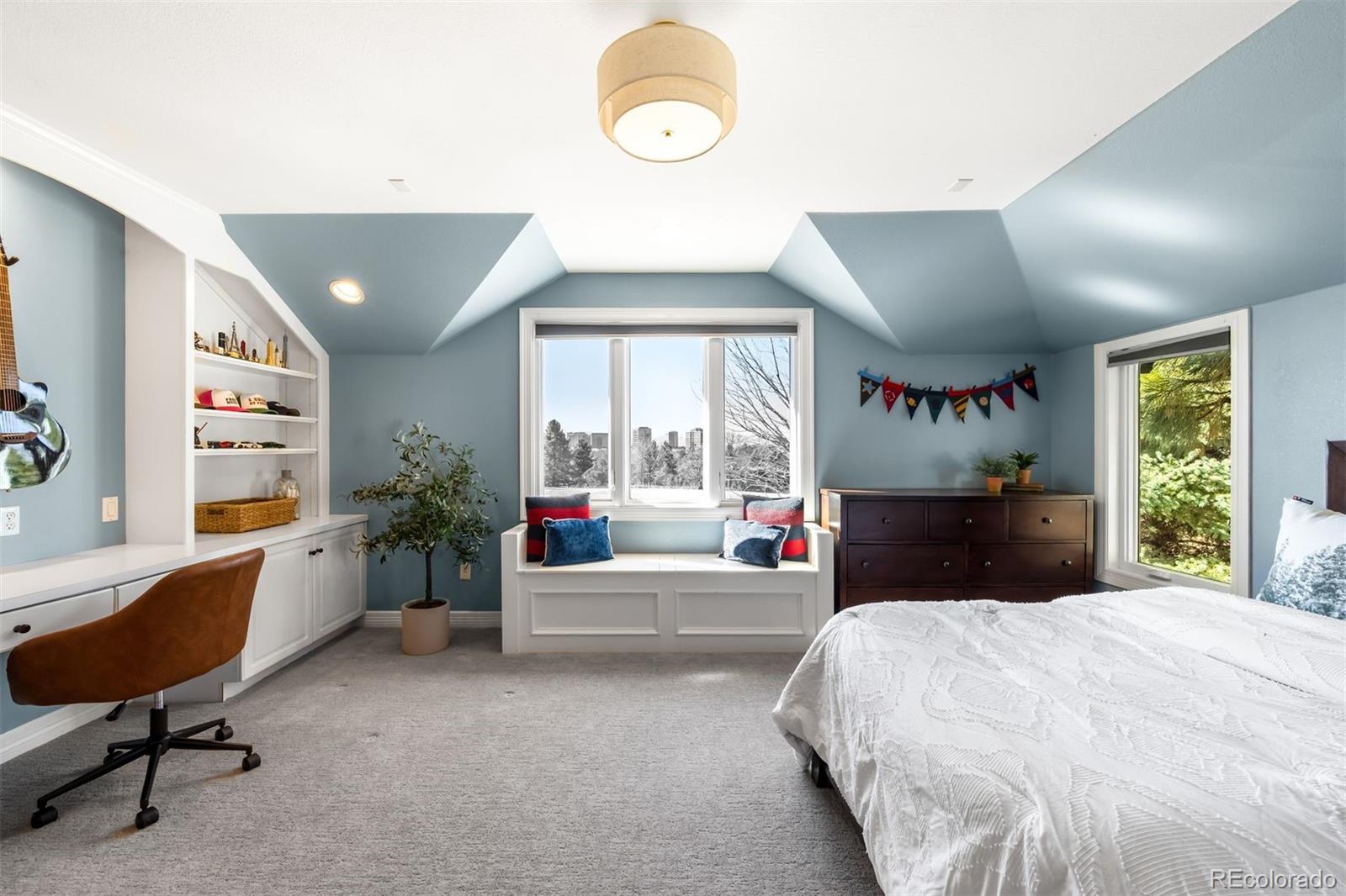 9679 E Prentice Circle