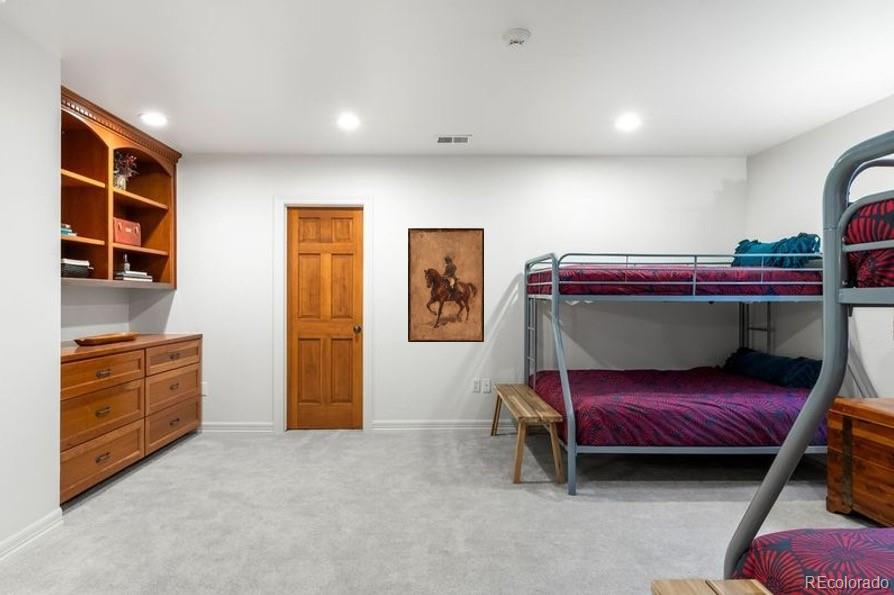 9679 E Prentice Circle