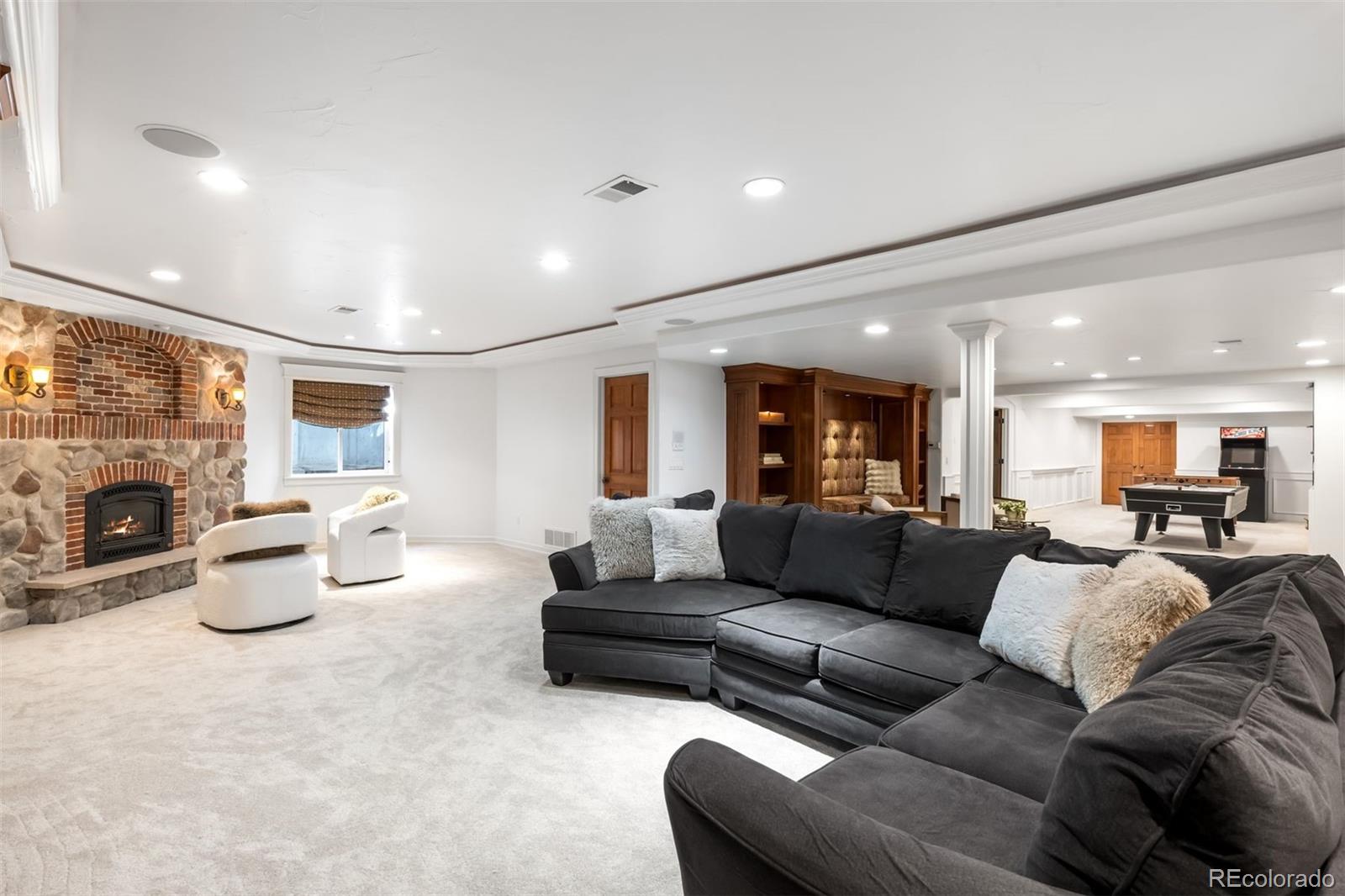 9679 E Prentice Circle