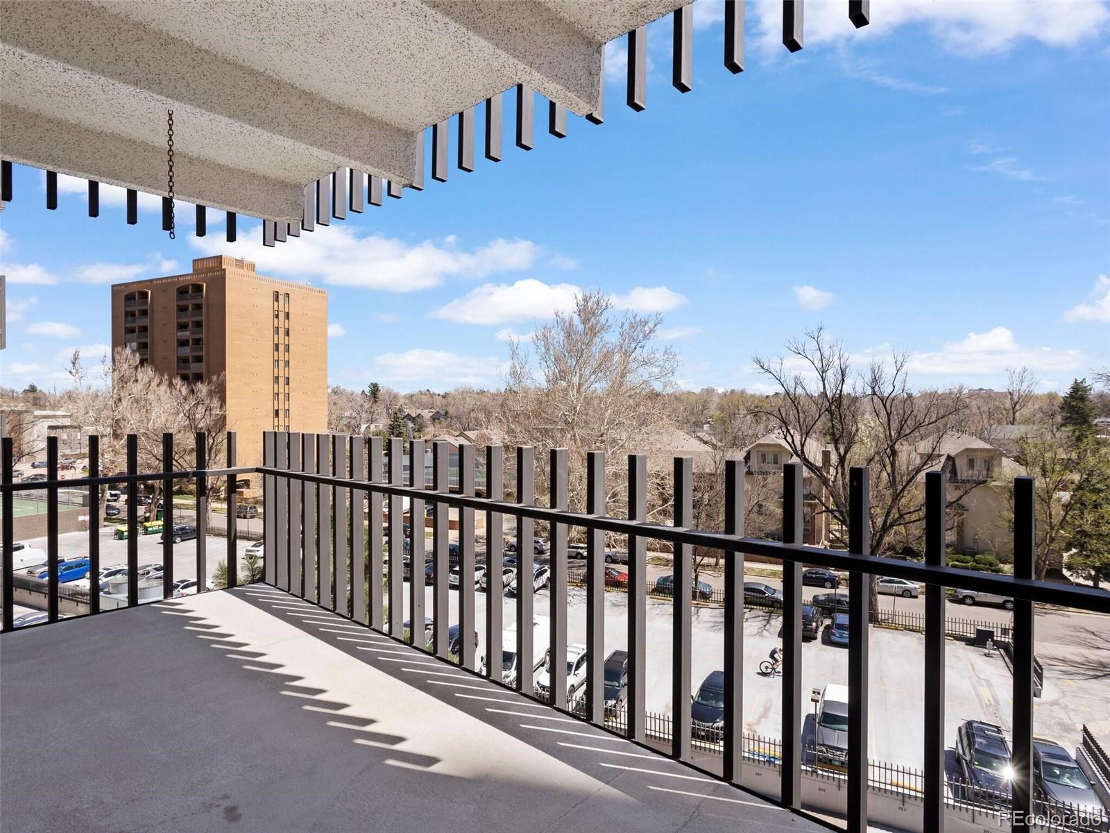 460 S Marion Parkway Unit: 656