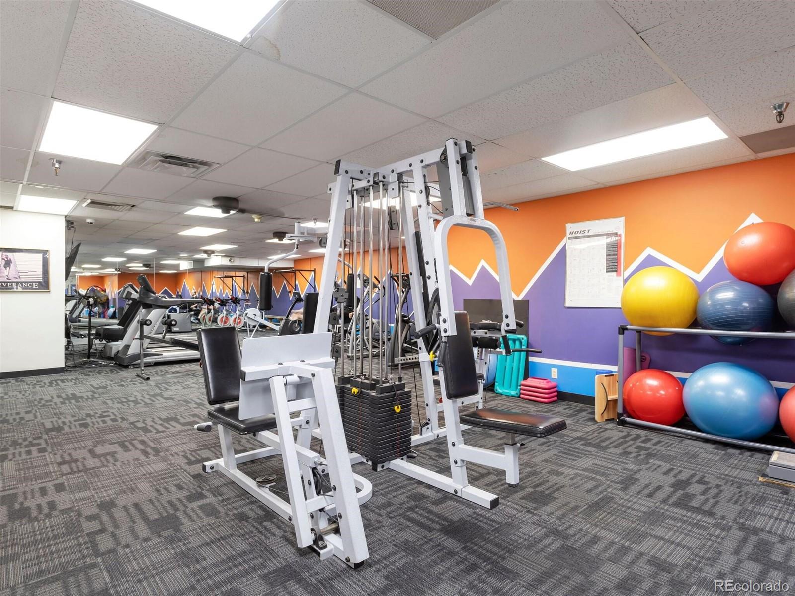 460 S Marion Parkway Unit: 656
