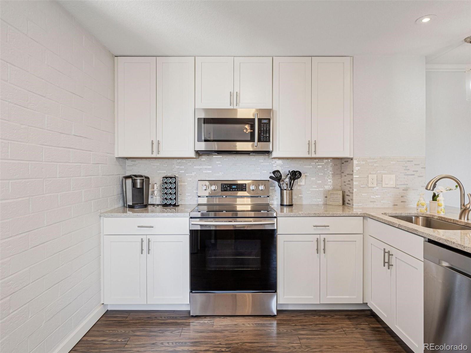 460 S Marion Parkway Unit: 656