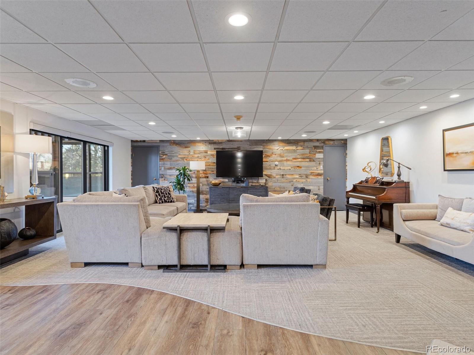 460 S Marion Parkway Unit: 656