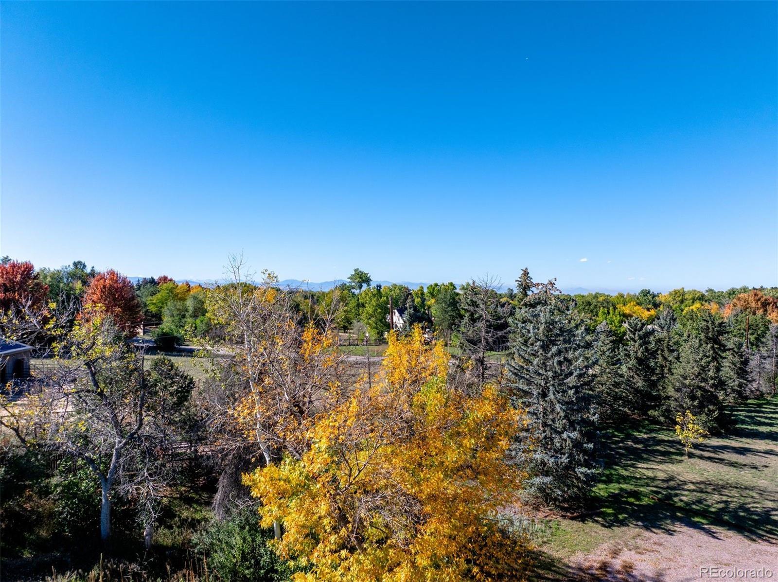 2600 E Willamette Lane