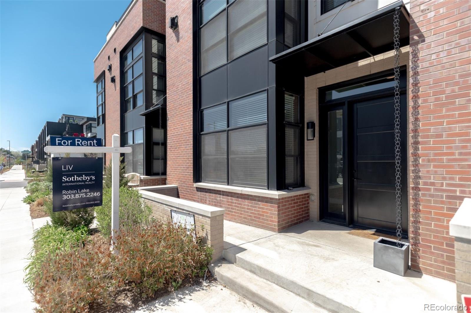 6825 E Lowry Boulevard