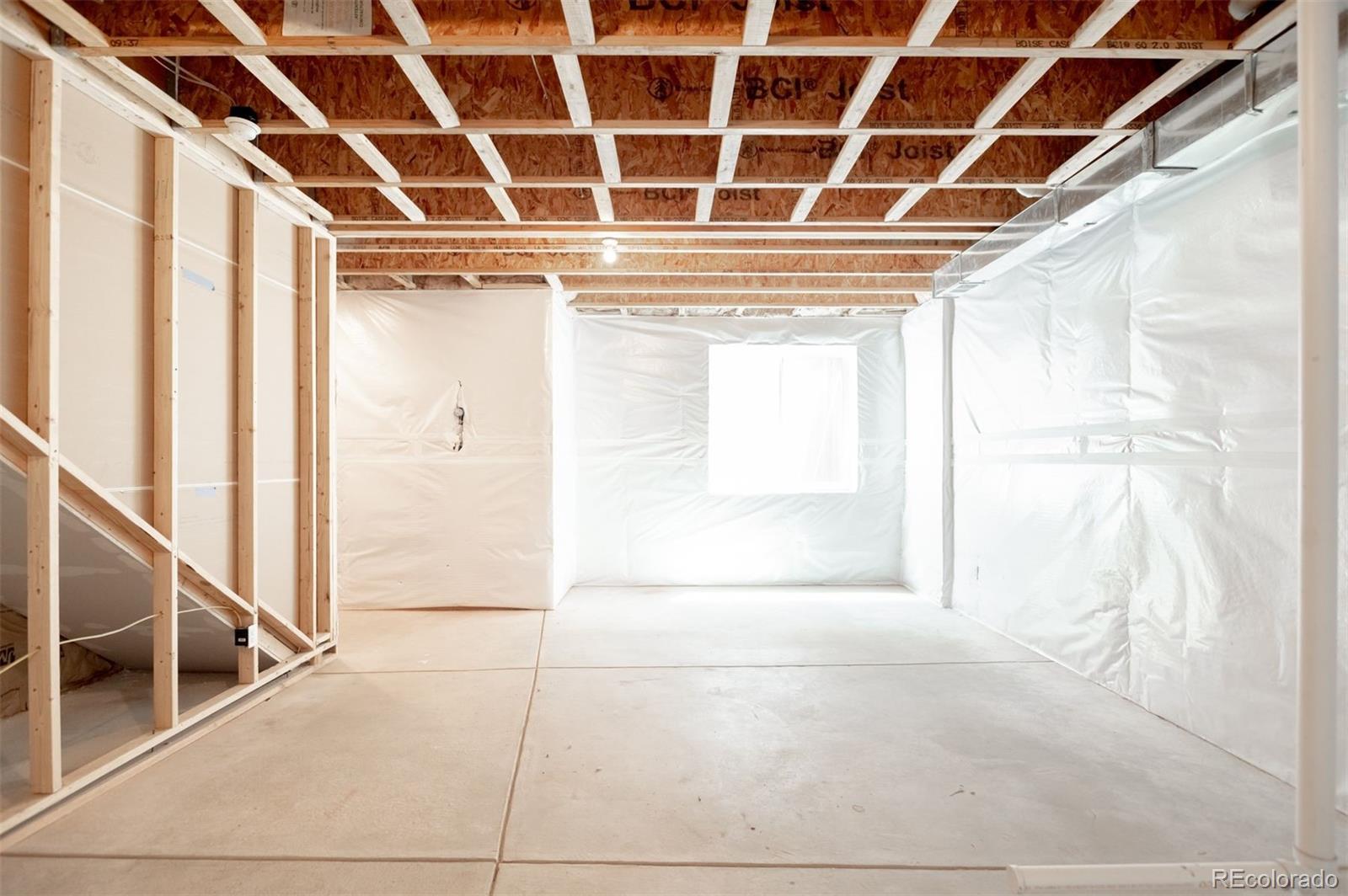 6825 E Lowry Boulevard