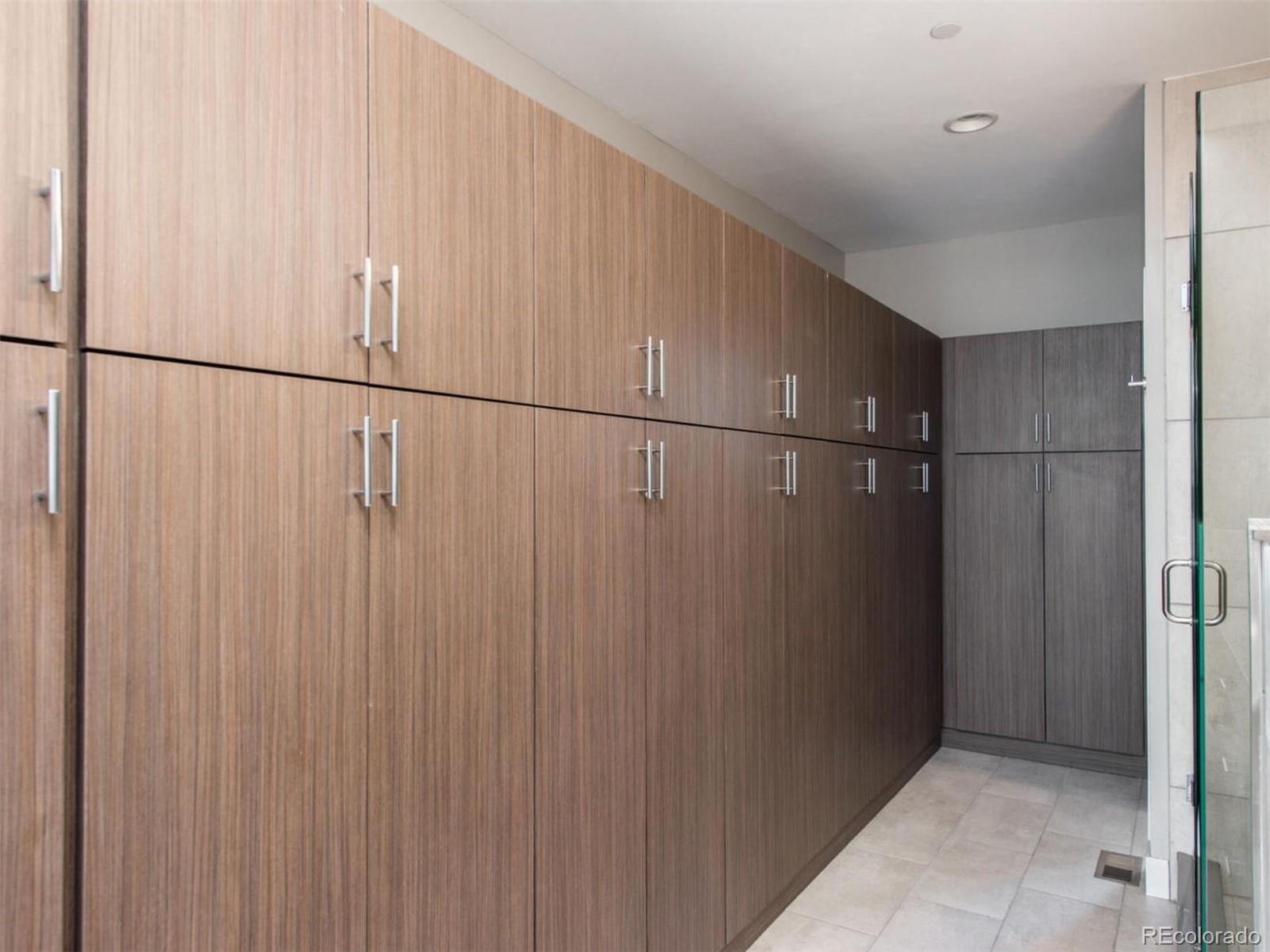 1819 Boulder Street Unit: 106