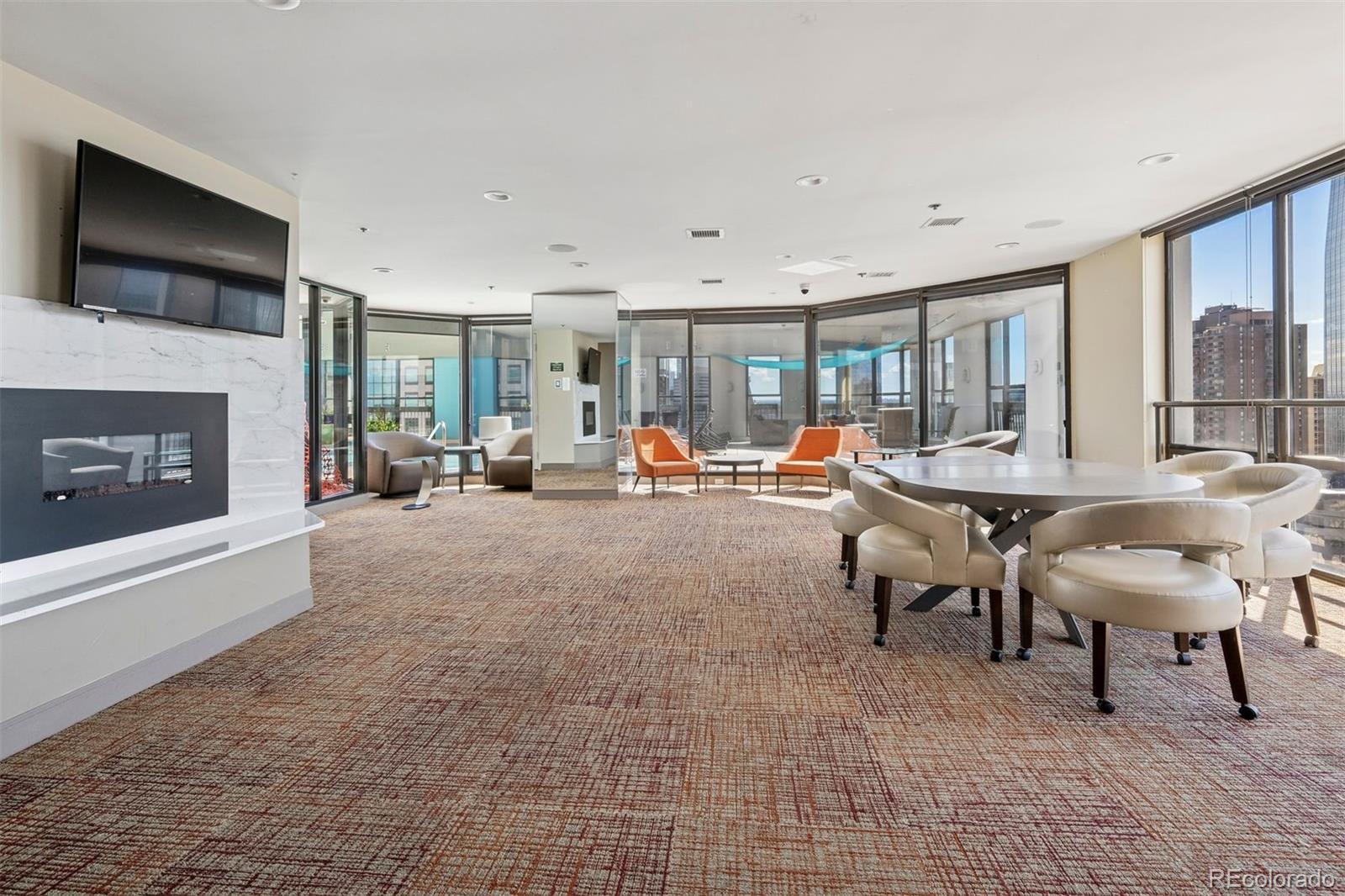 1625 Larimer Street Unit: 1208