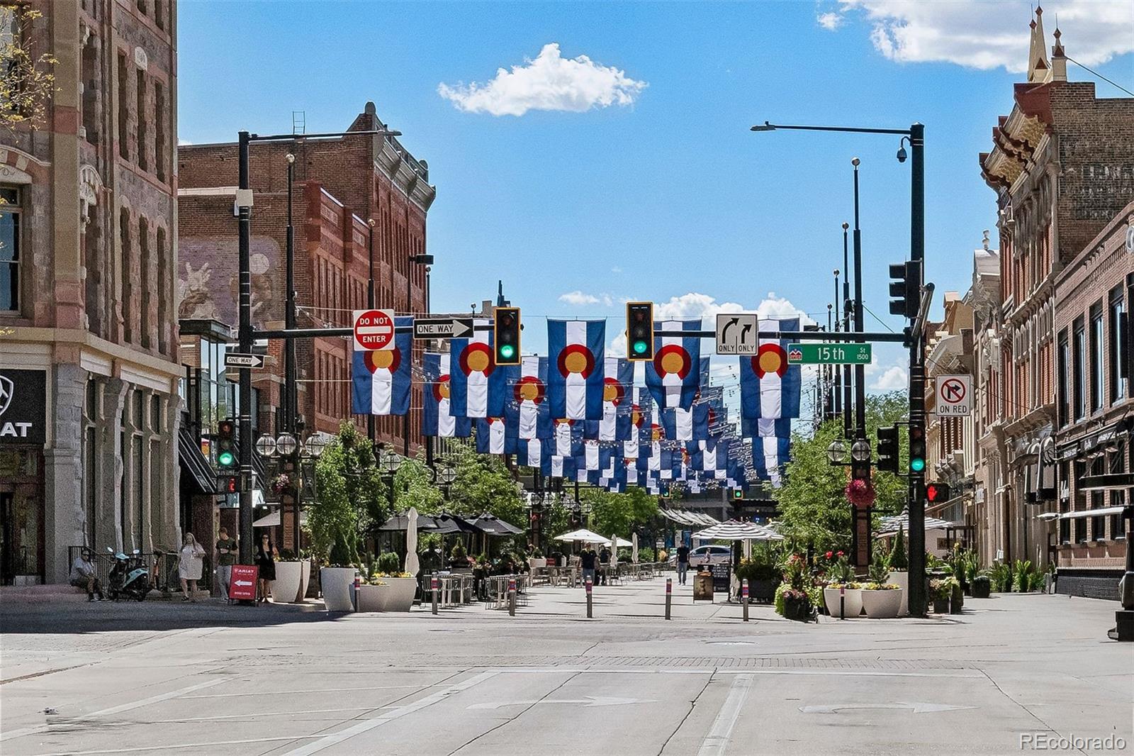 1625 Larimer Street Unit: 1208