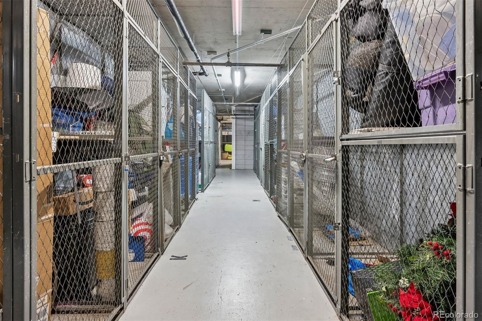 1625 Larimer Street Unit: 1208