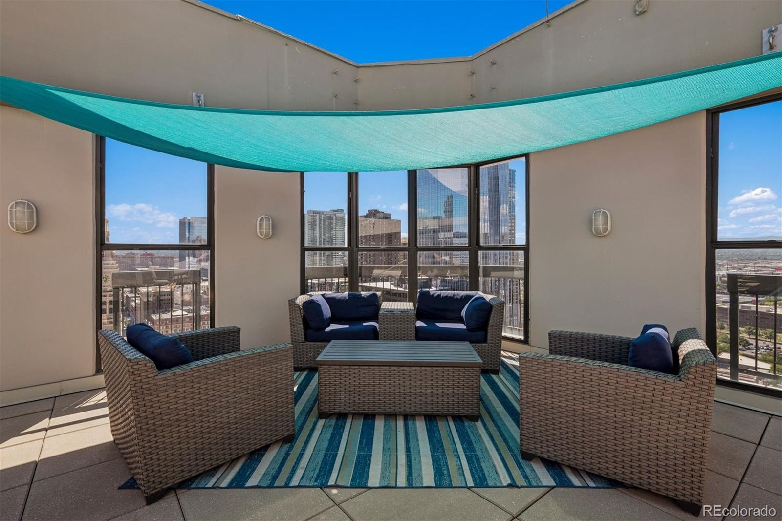 1625 Larimer Street Unit: 1208