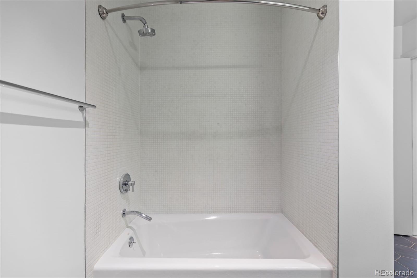 1200 Acoma Street Unit: 203