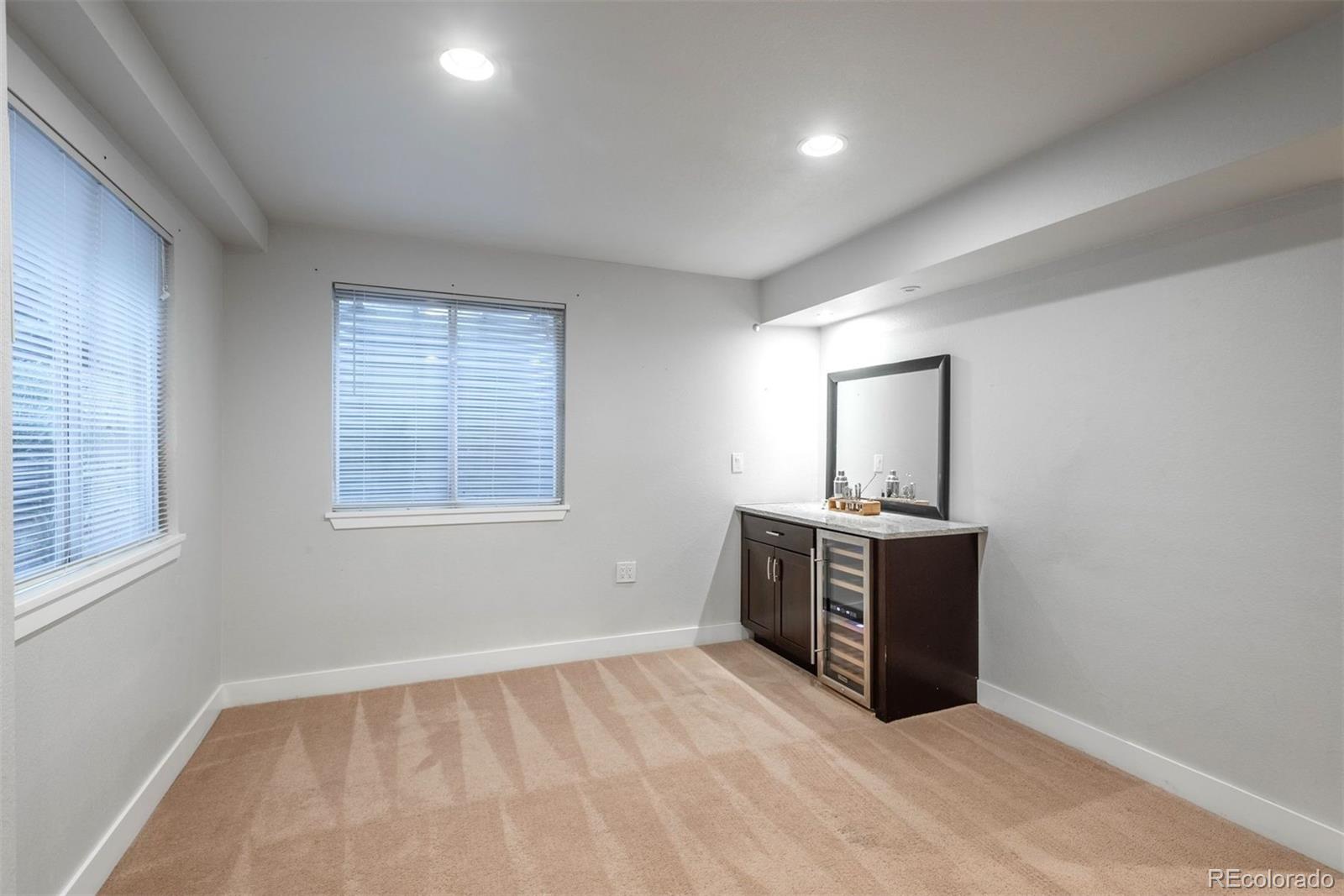 5303 E Courtney Avenue