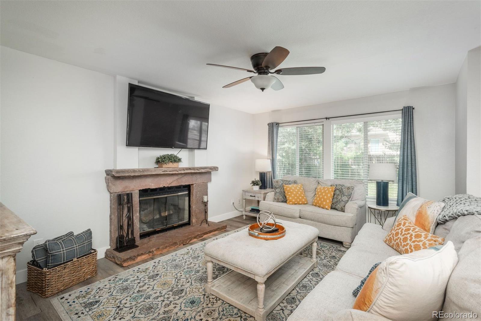 5303 E Courtney Avenue