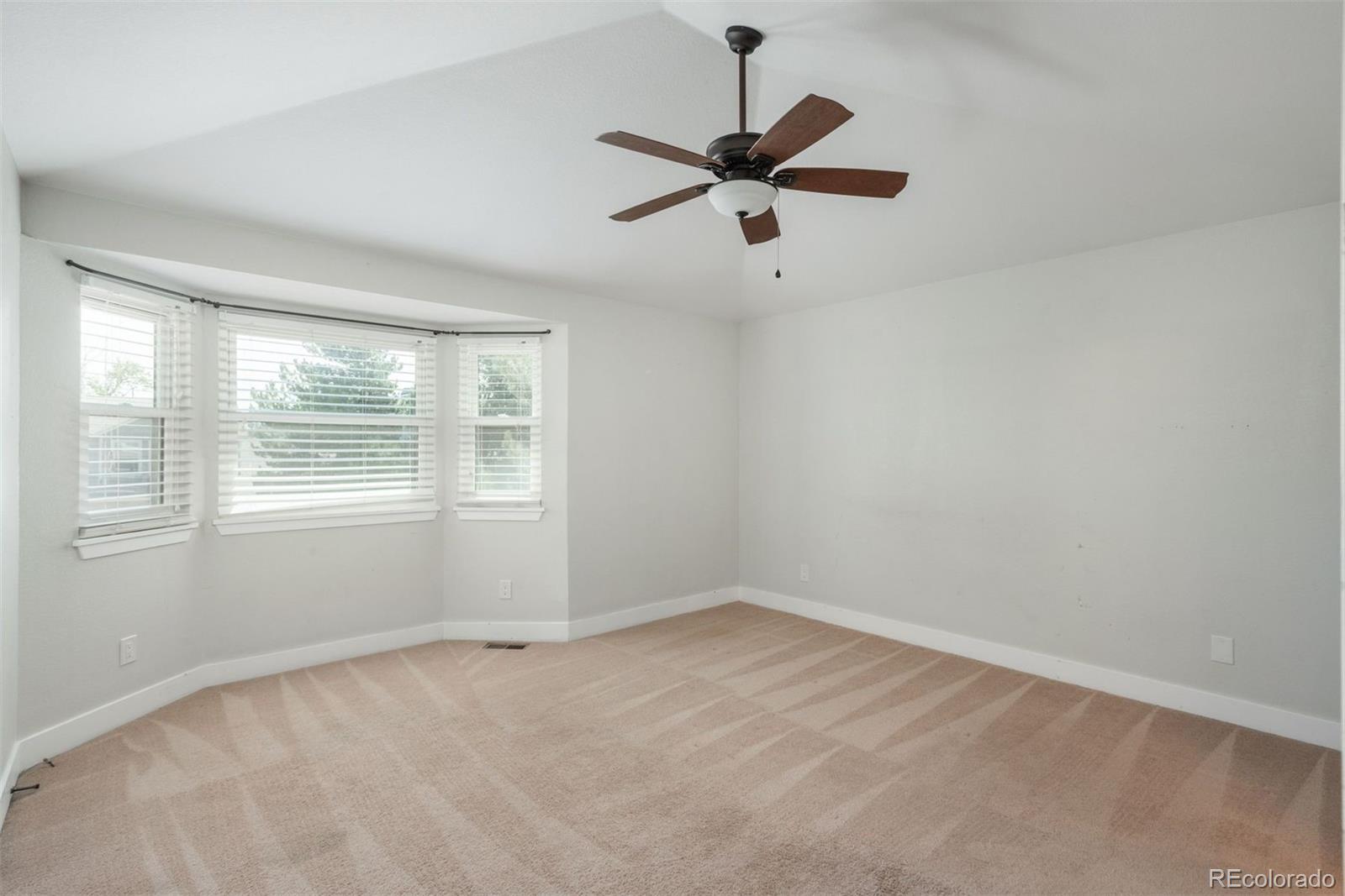 5303 E Courtney Avenue