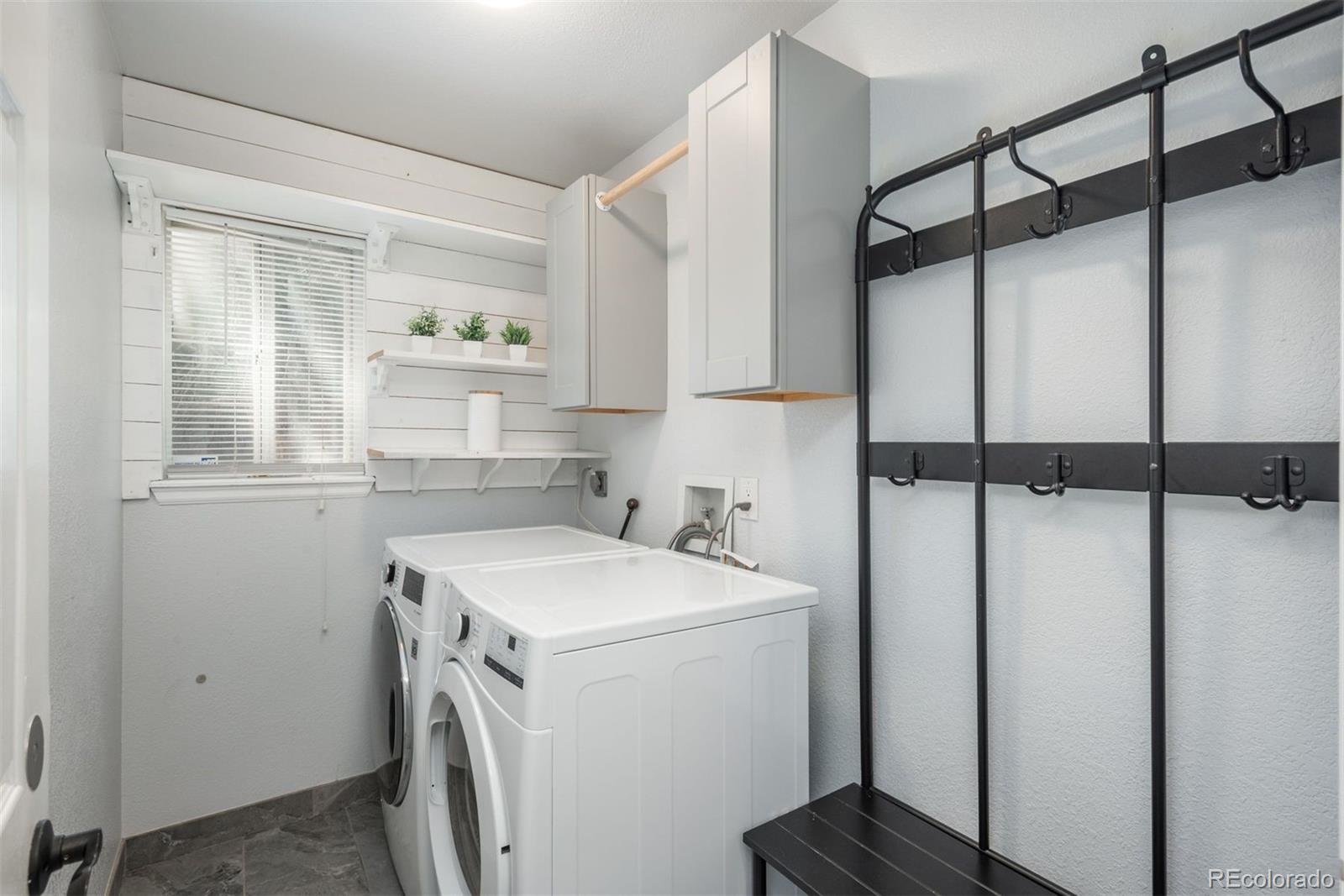 5303 E Courtney Avenue