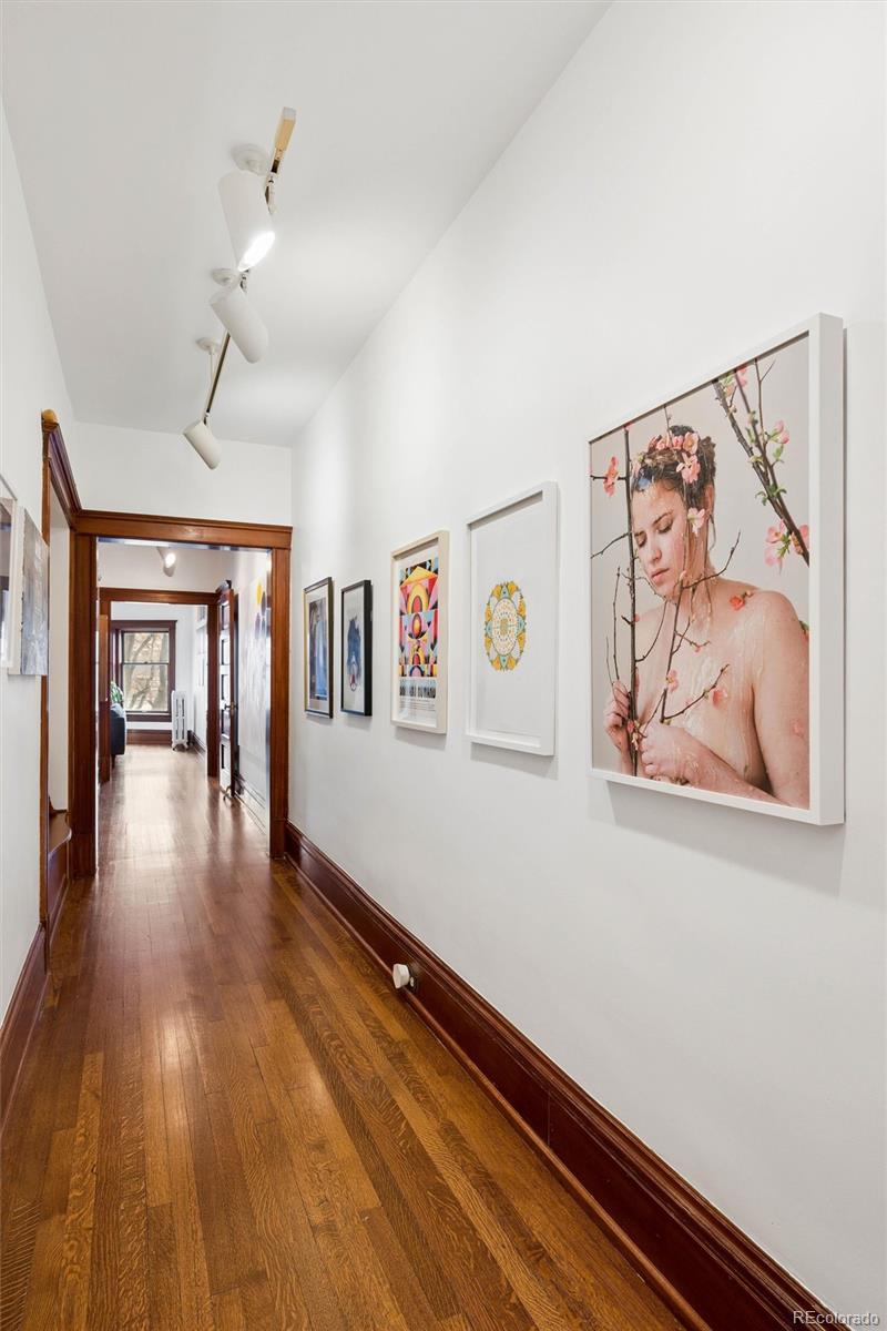 836 E 17th Avenue Unit: 2E