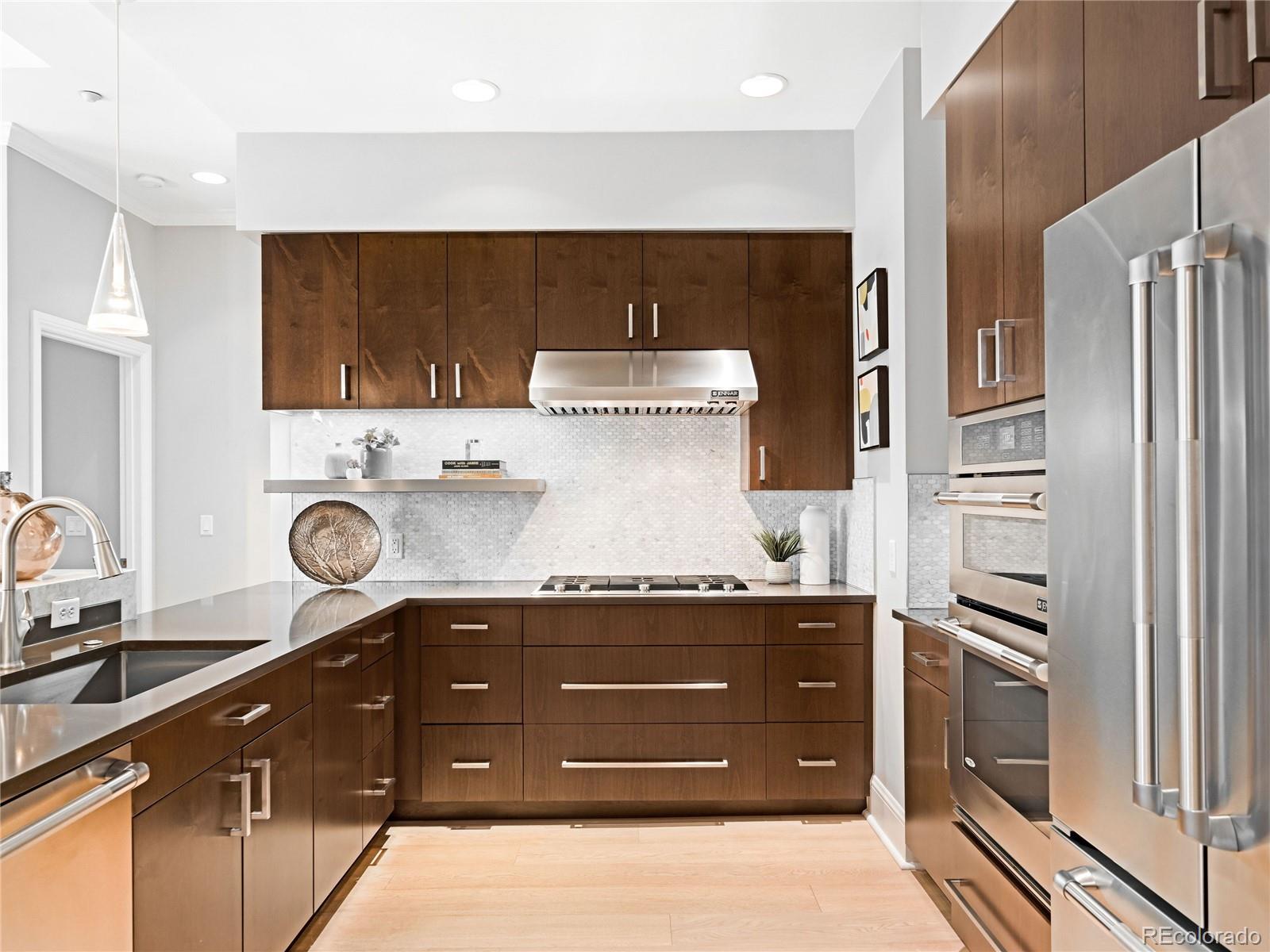 7600 Landmark Way Unit: 914