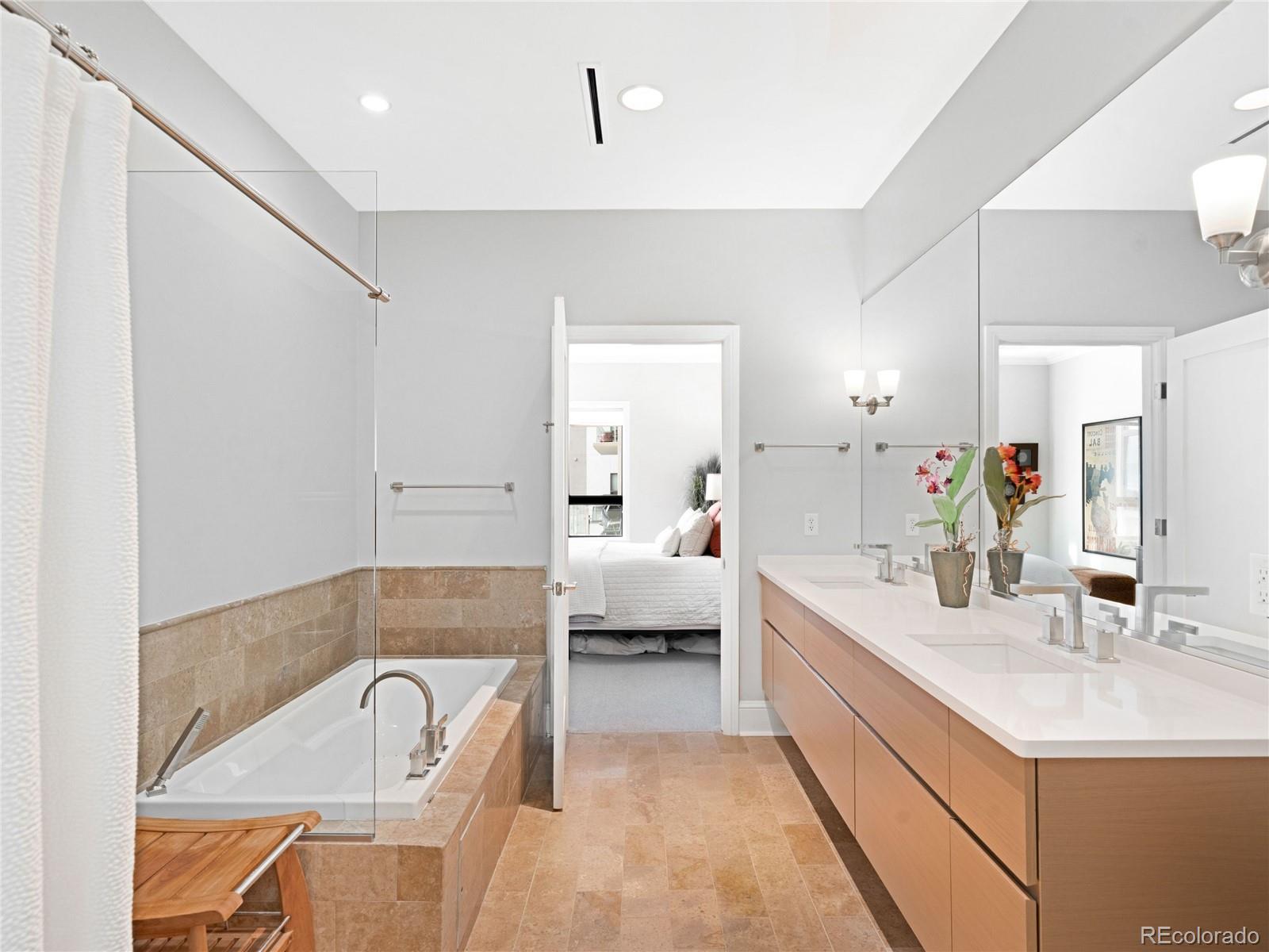 7600 Landmark Way Unit: 914