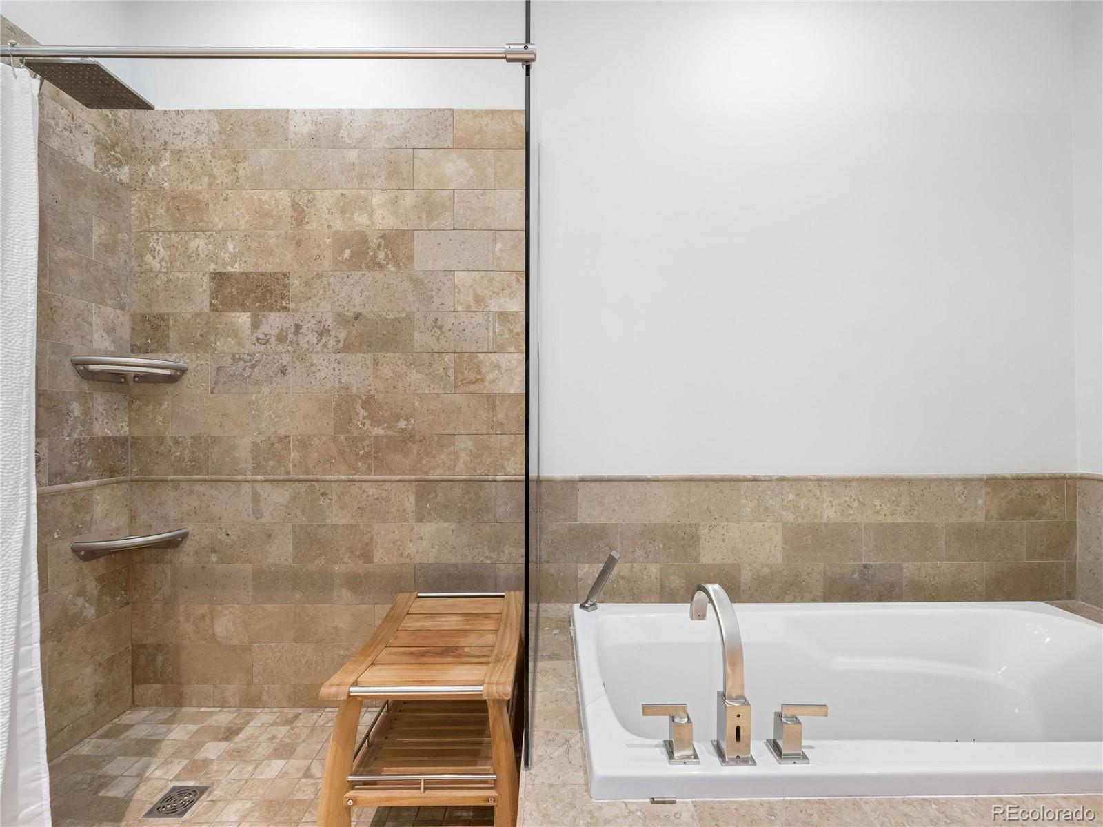 7600 Landmark Way Unit: 914