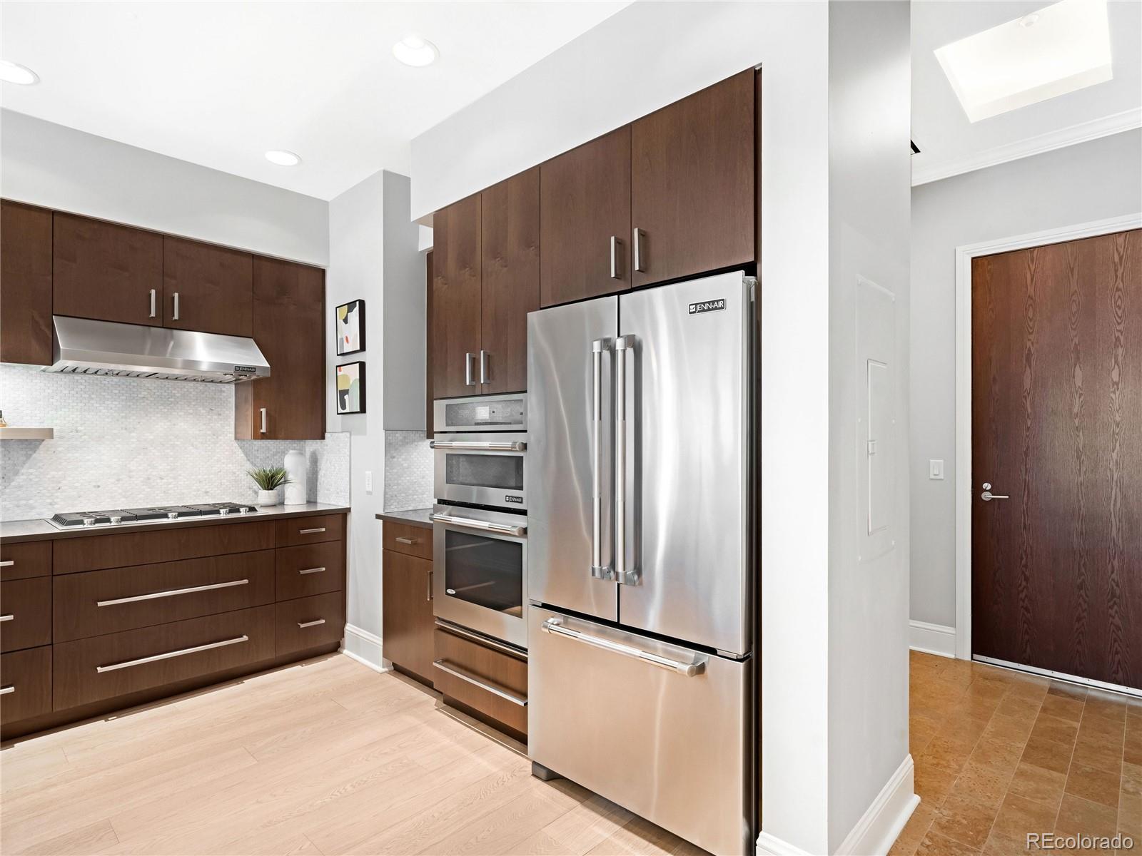 7600 Landmark Way Unit: 914