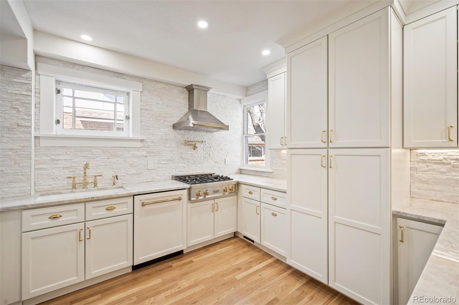 516 N Humboldt Street