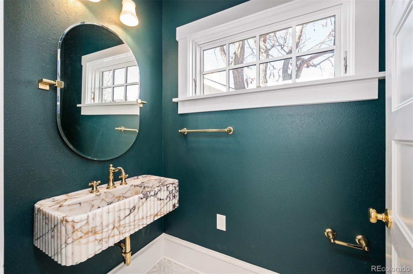 516 N Humboldt Street