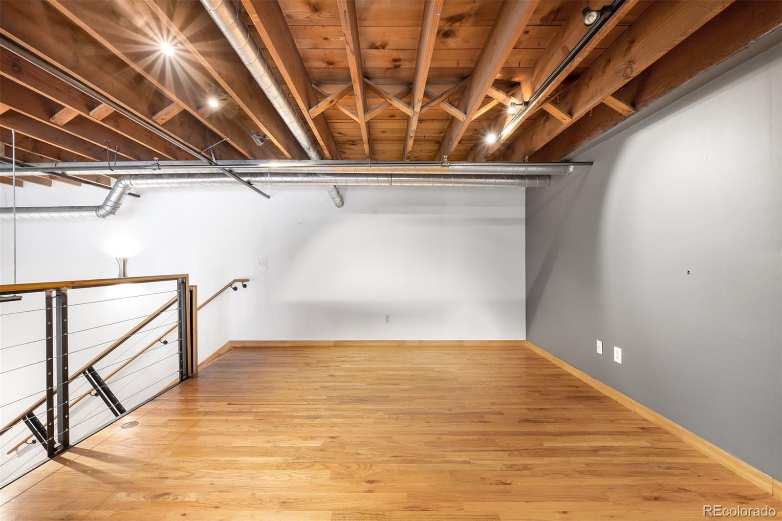 2715 Blake Street Unit: 4