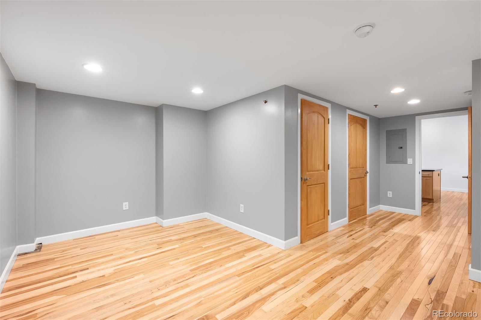 2715 Blake Street Unit: 4