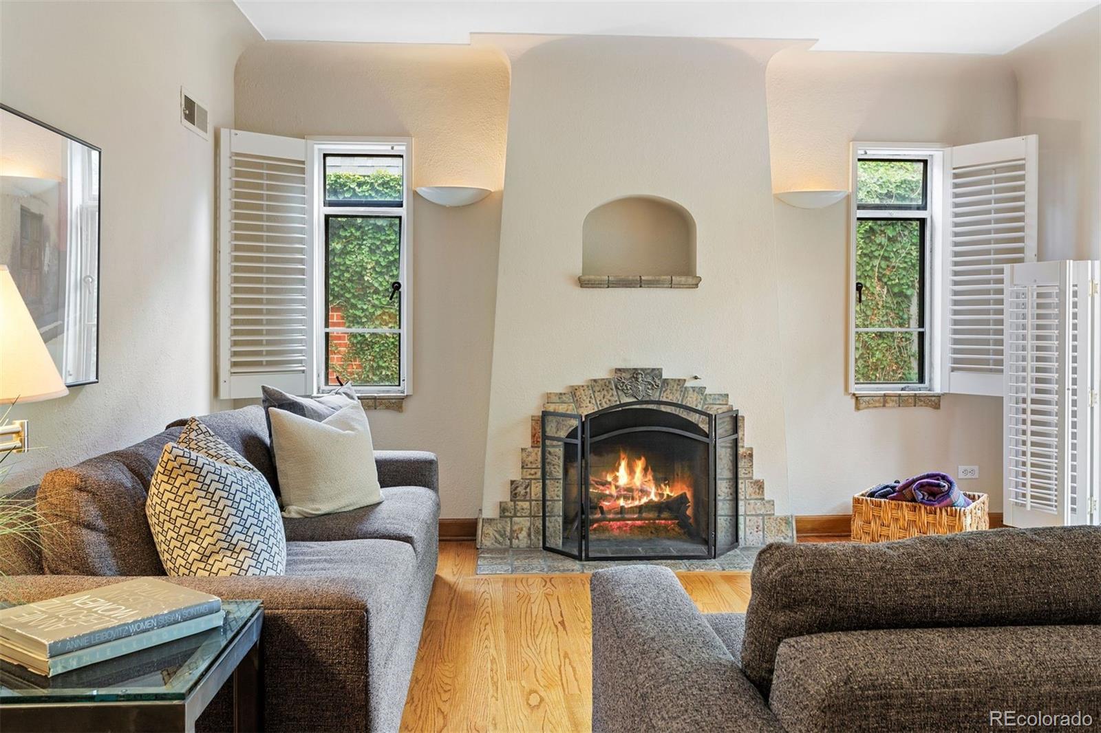 1040 S Elizabeth Street