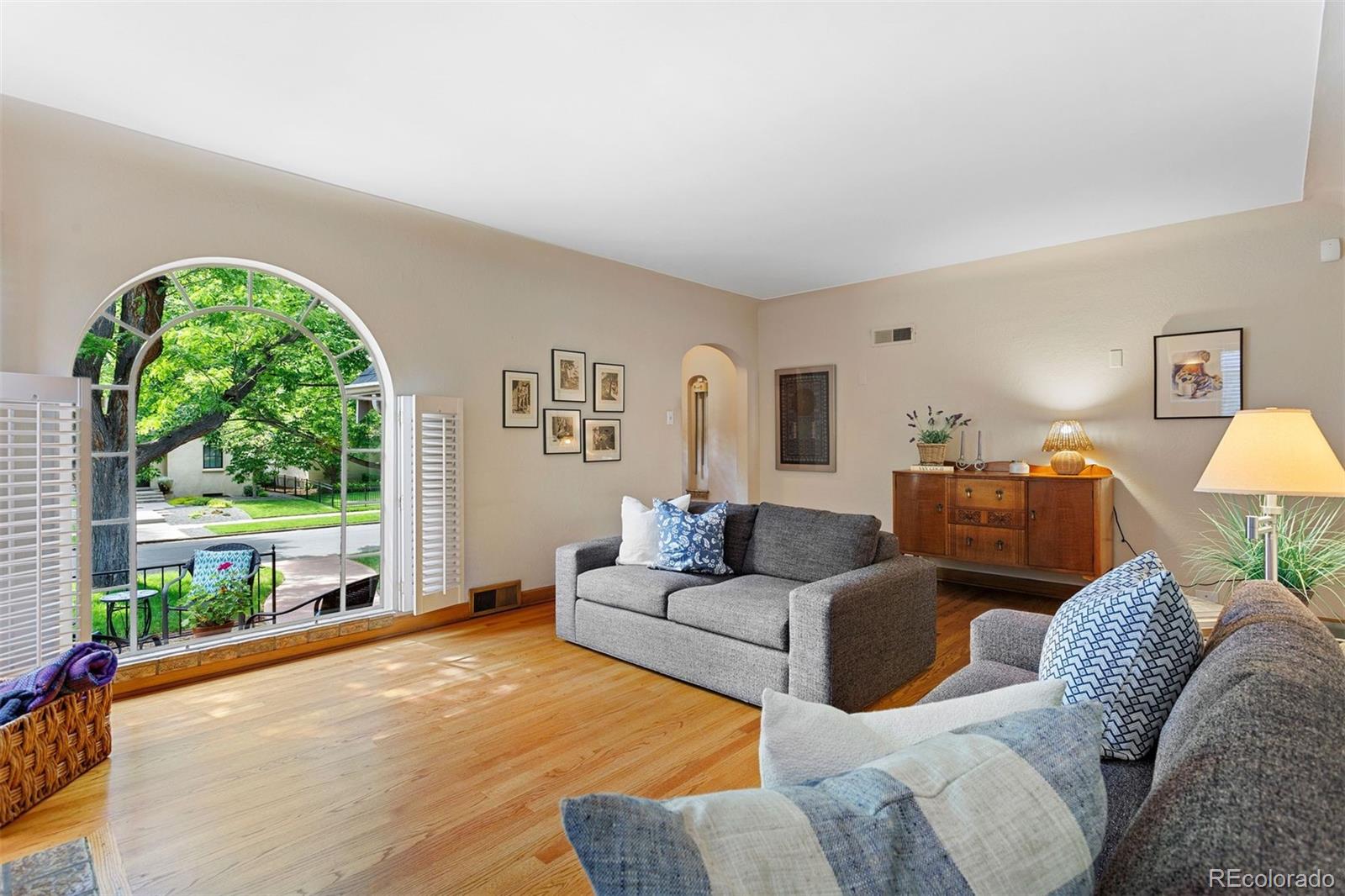 1040 S Elizabeth Street